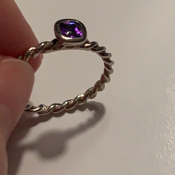 925 Silver Ring - Picture 4 of 7